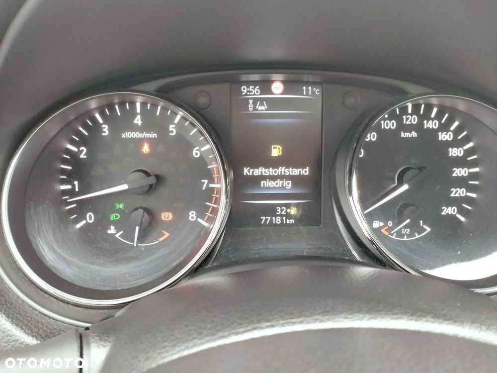 Nissan Qashqai 1.6 DIG-T N-Connecta - 18