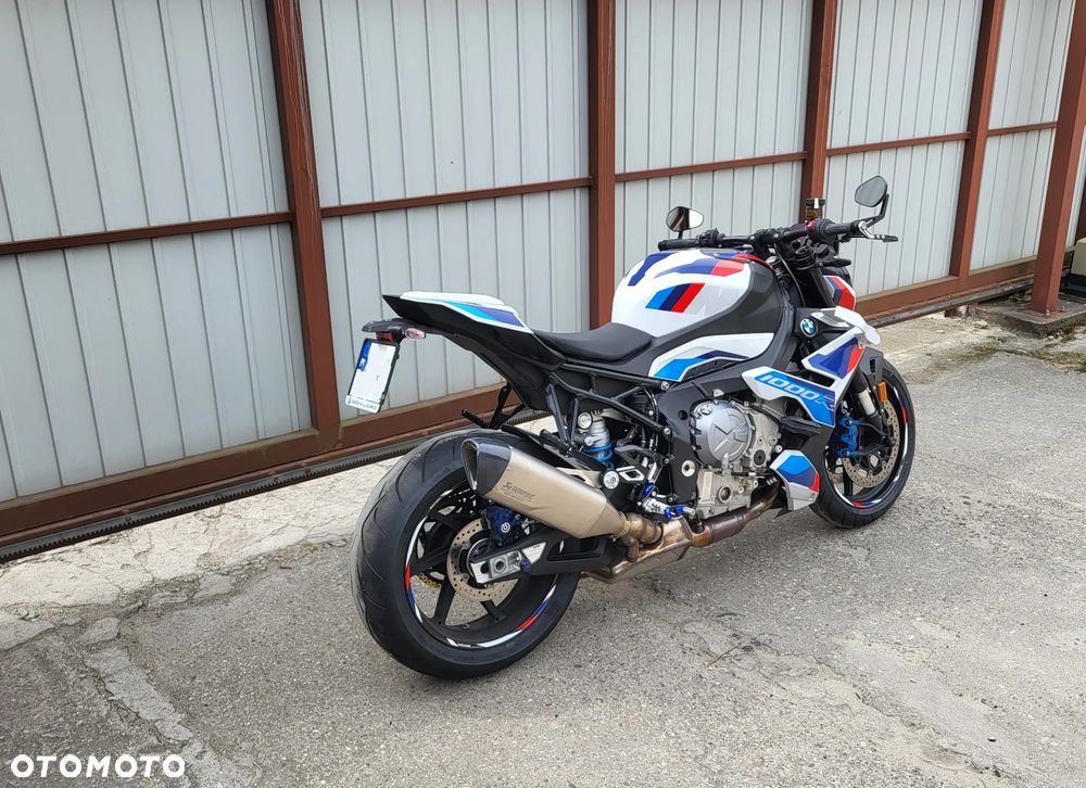 BMW S - 3