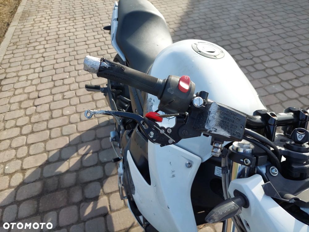Yamaha XJ - 13