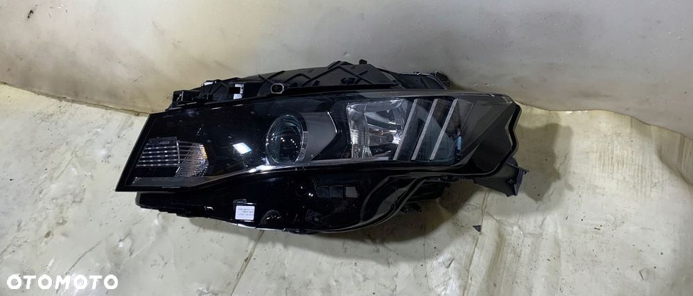 LAMPA LEWA LED PEUGEOT 508 II 9813621380 - 2