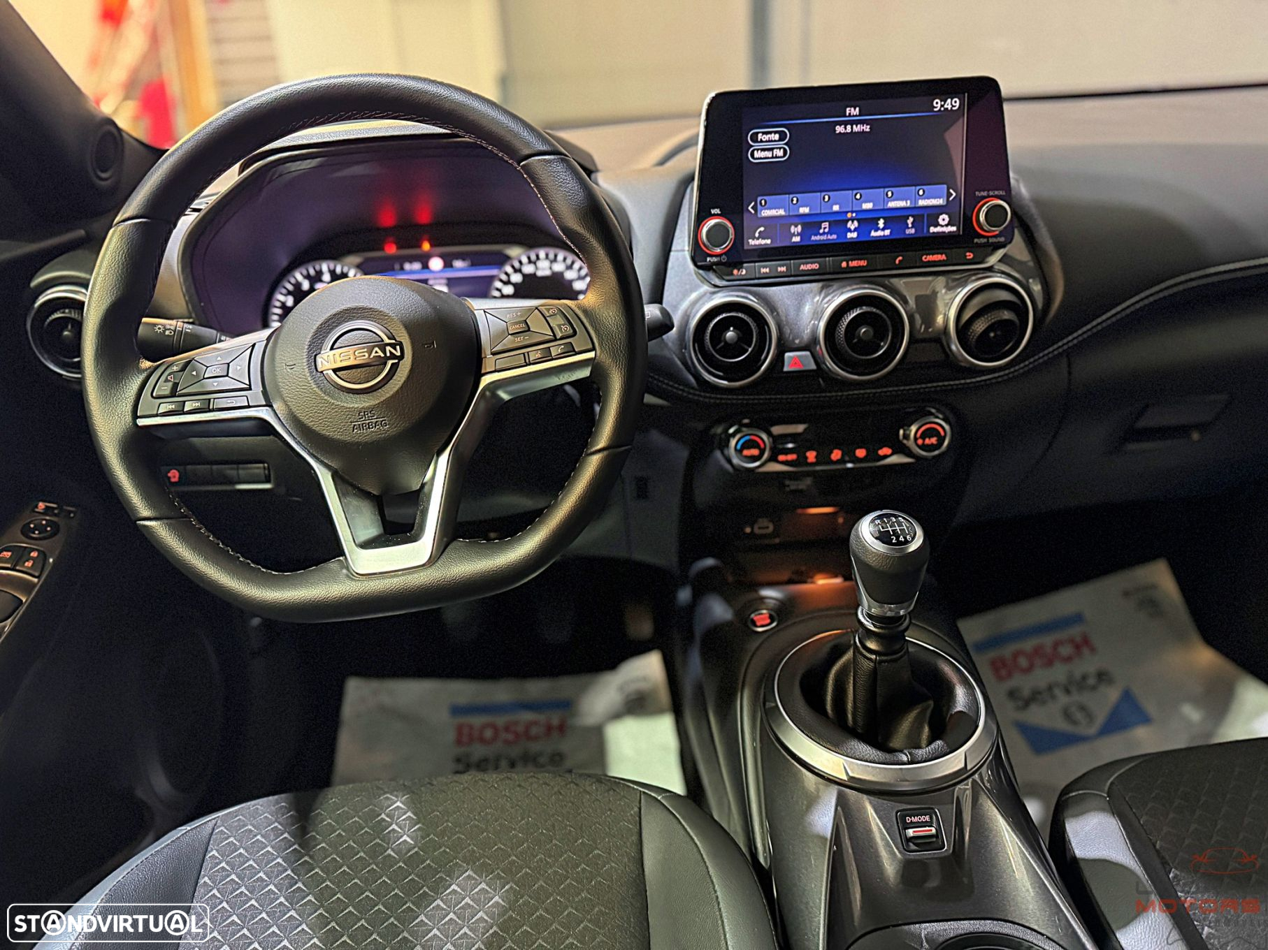 Nissan Juke 1.0 DIG-T N-Design Black - 19