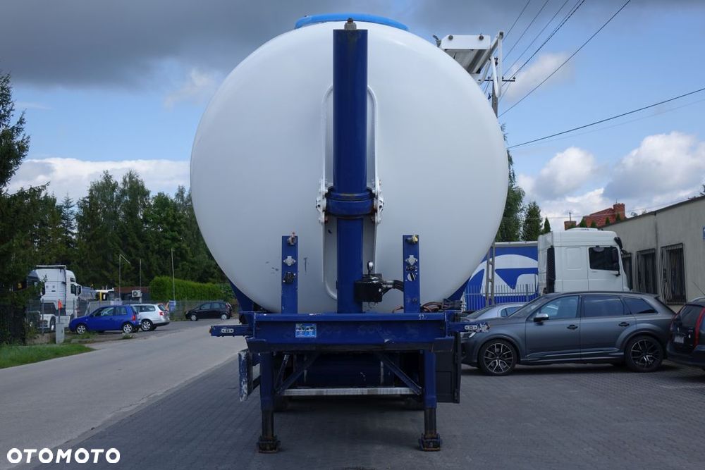 Spitzer EUROVRAC / SILOS 60m3 / ROZŁADUNEK GRAWITACYJNY / SAF / ALUMINIOWE FELGI - 2