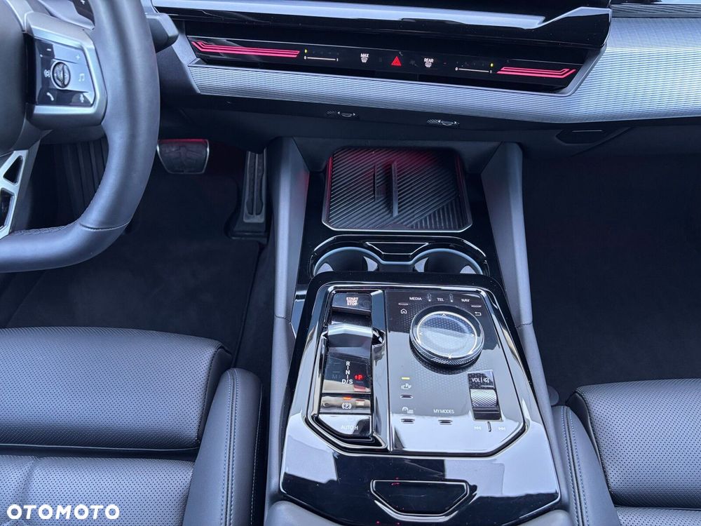 BMW Seria 5 - 36