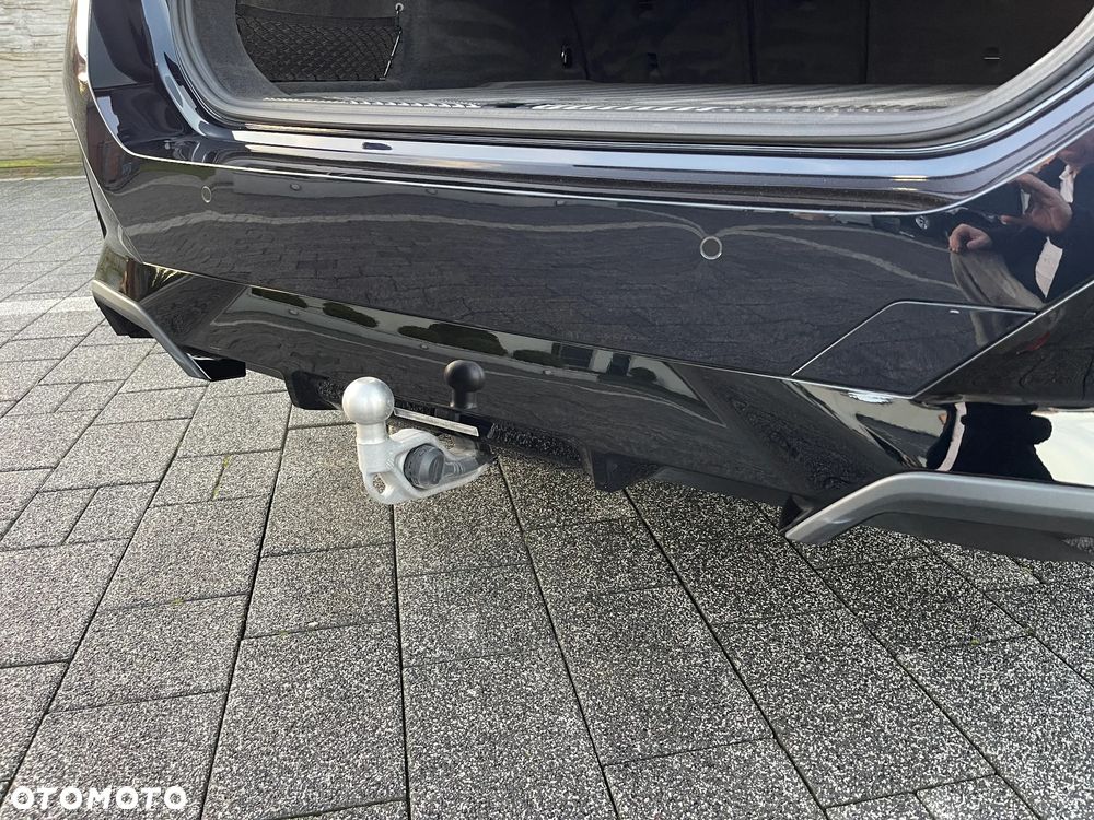 BMW Seria 5 520d mHEV - 30