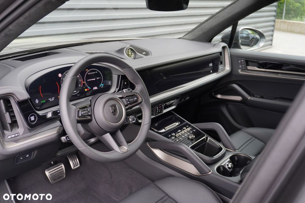 Porsche Cayenne - 10