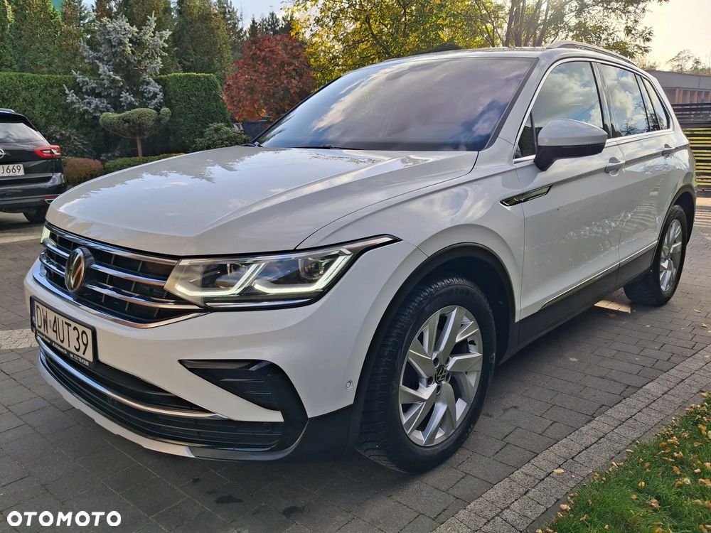 Volkswagen Tiguan 2.0 TDI Elegance DSG - 39