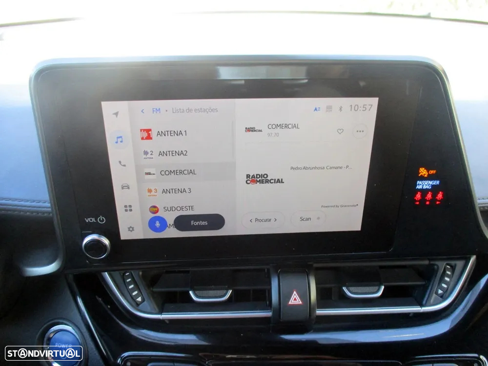 Toyota C-HR 1.8 Hybrid Square Collection - 25