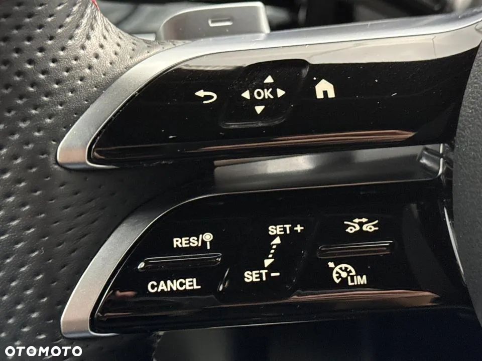 Mercedes-Benz CLA 220 4-Matic AMG Line 7G-DCT - 15