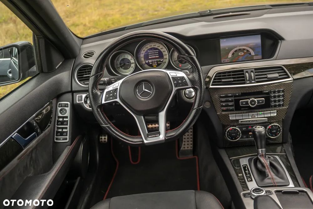 Mercedes-Benz Klasa C 350 CDI BlueEff Avantgarde - 38