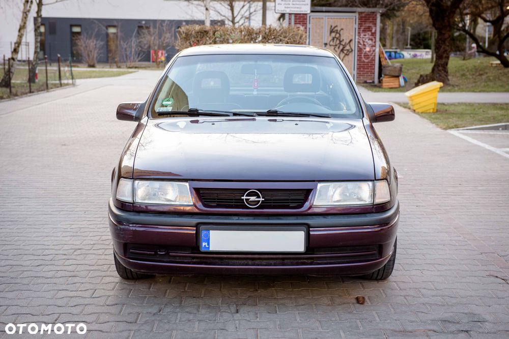Opel Vectra 1.6 GL - 3