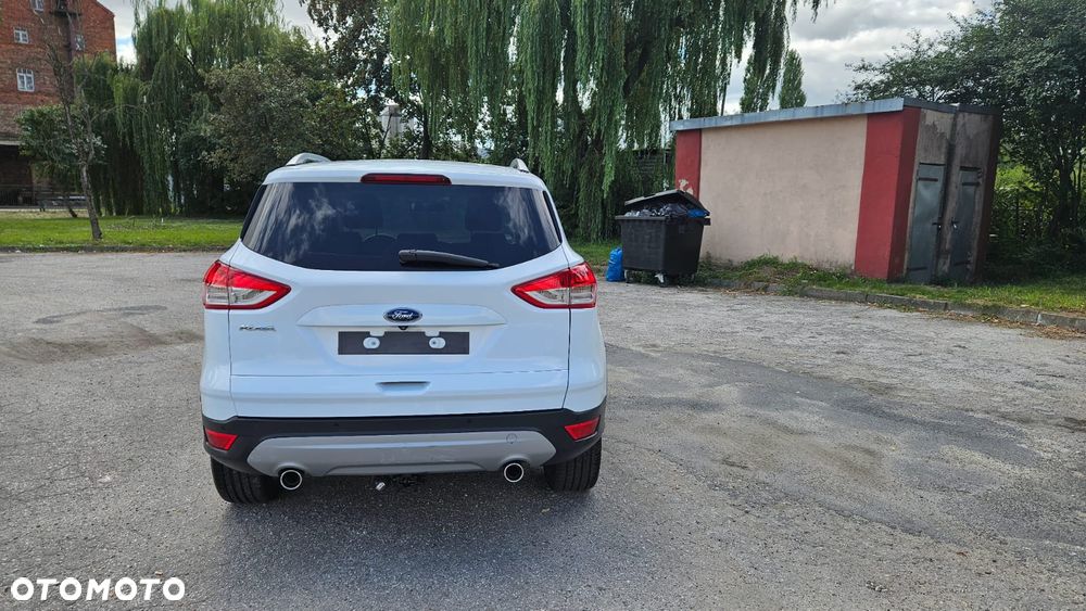 Ford Kuga - 9