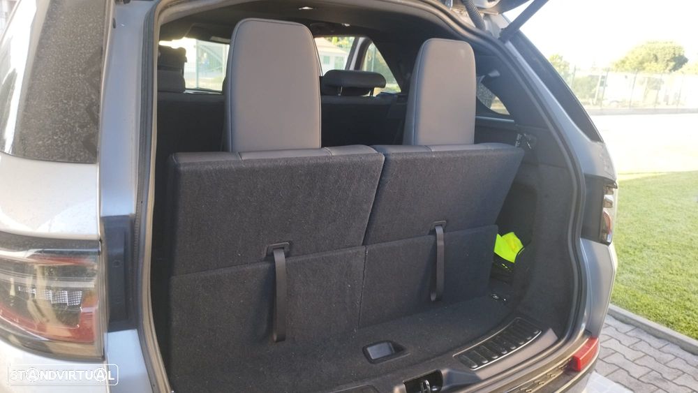 Land Rover Discovery Sport 2.0 eD4 R-Dynamic 7L - 10
