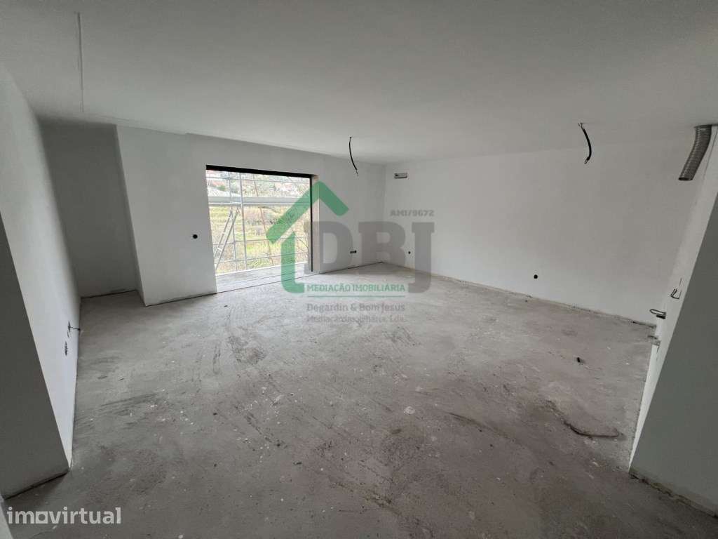 Excelente T1 c/ varanda - próximo futuro Hospital das Beiras - Grande imagem: 3/12