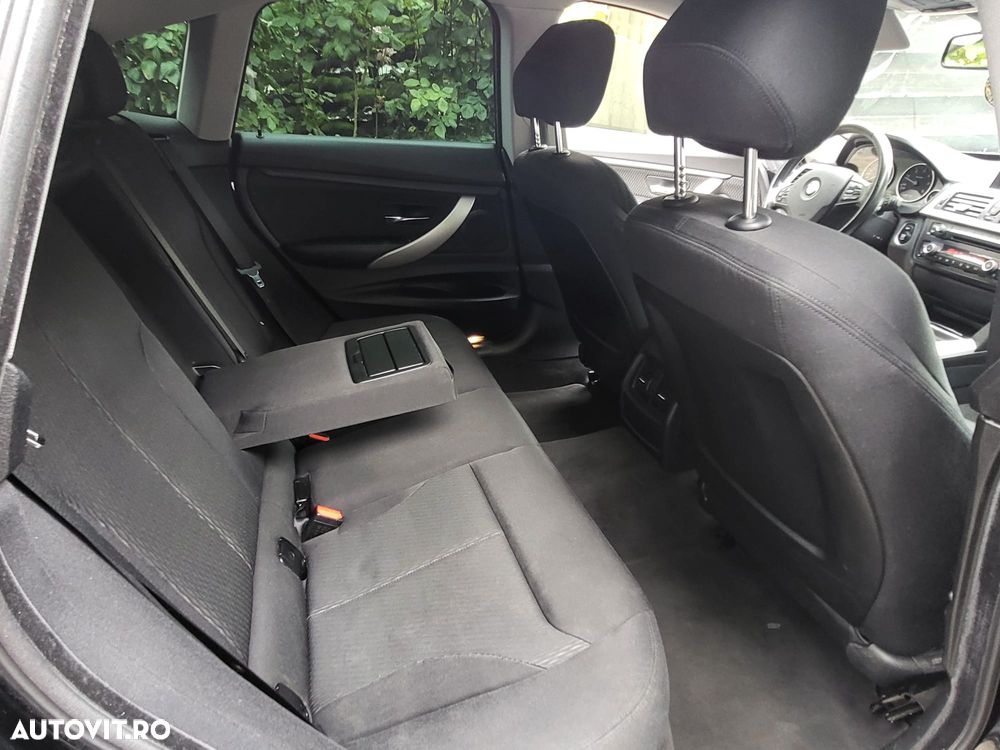 BMW Seria 3 320d DPF Aut. M Sport Edition - 19