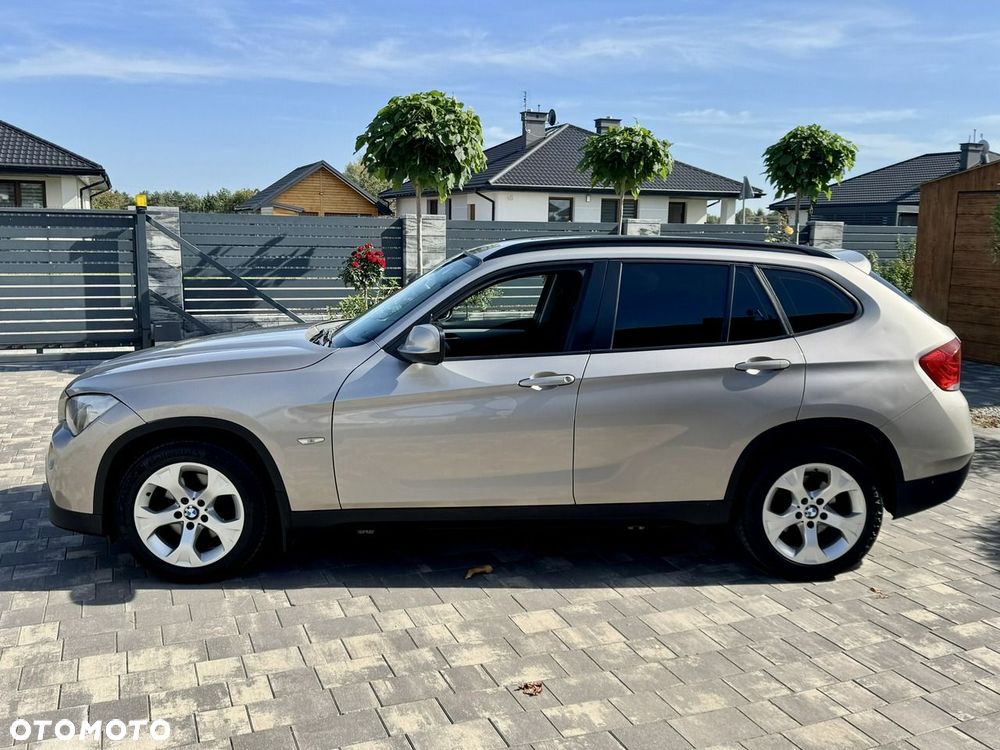 BMW X1 sDrive18d Sport Line - 12