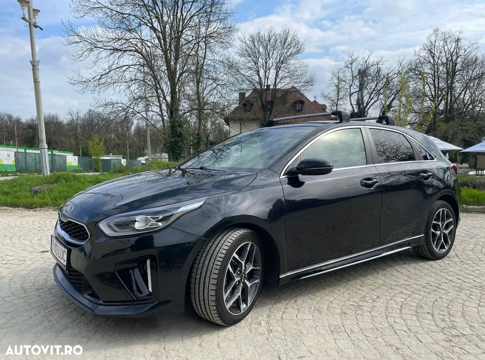 Kia Ceed 1.6 CRDi (48V Mild-Hybrid) DCT7 GT Line - 3