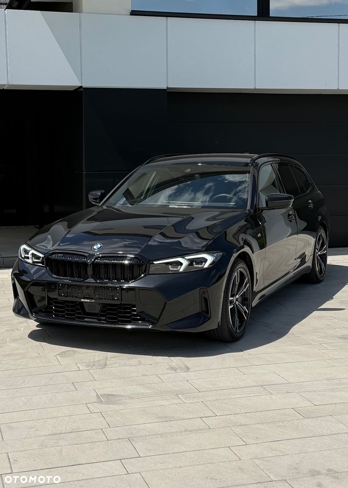 BMW Seria 3 330i xDrive M Sport sport - 2