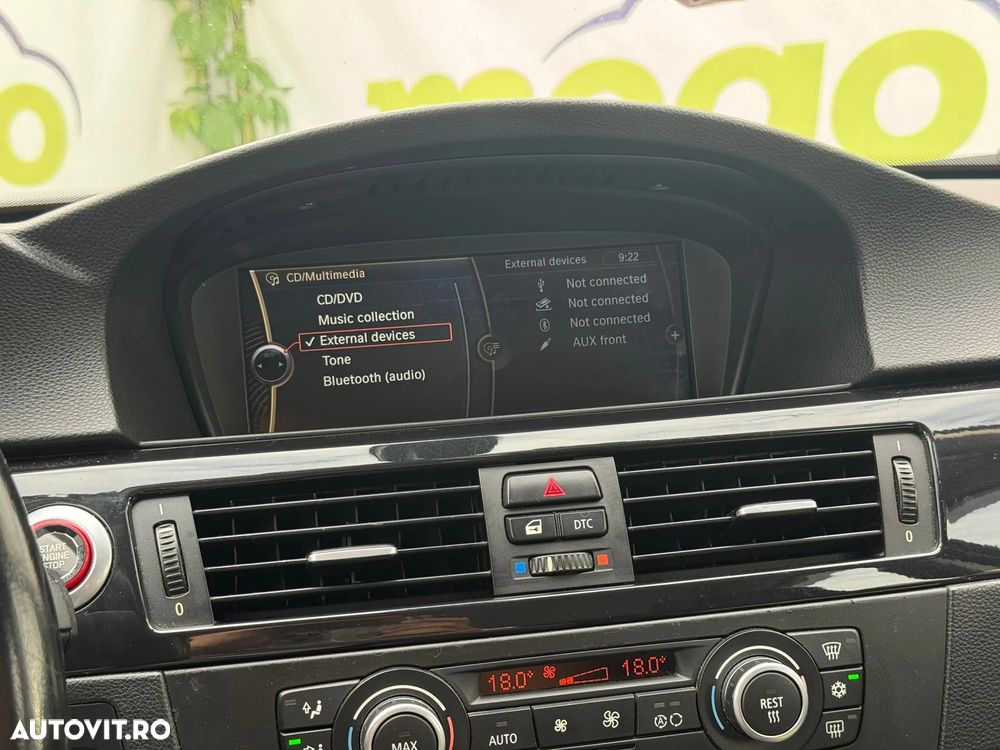 BMW Seria 3 318d - 32