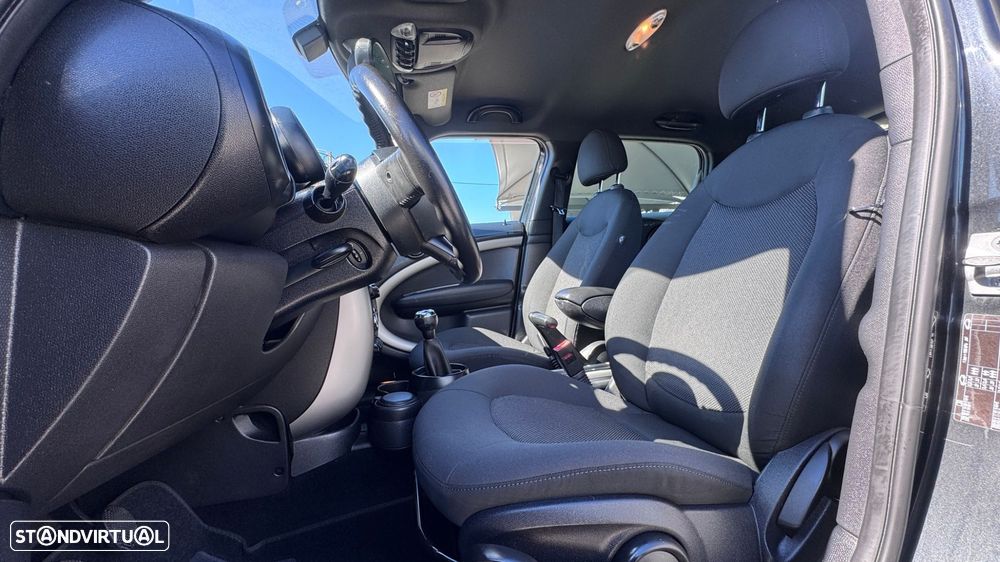 MINI Countryman Cooper D - 12