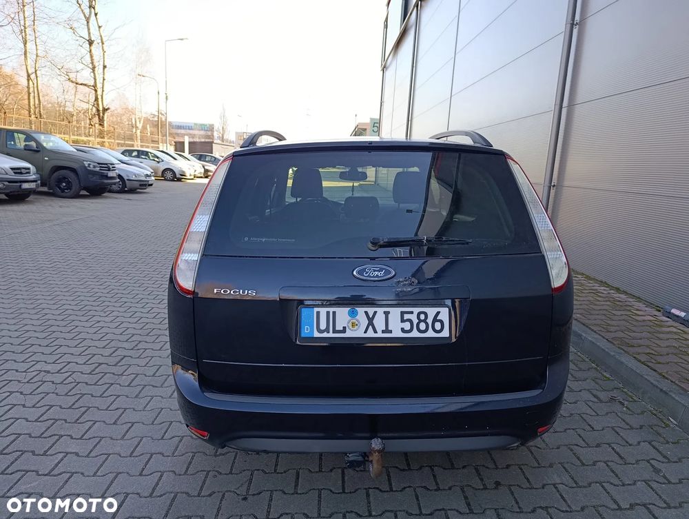 Ford Focus 1.6 16V Style - 29