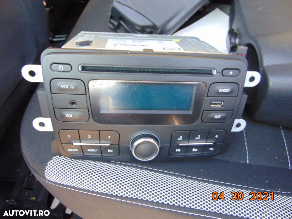 CD Player dacia Sandero 2019 - 1
