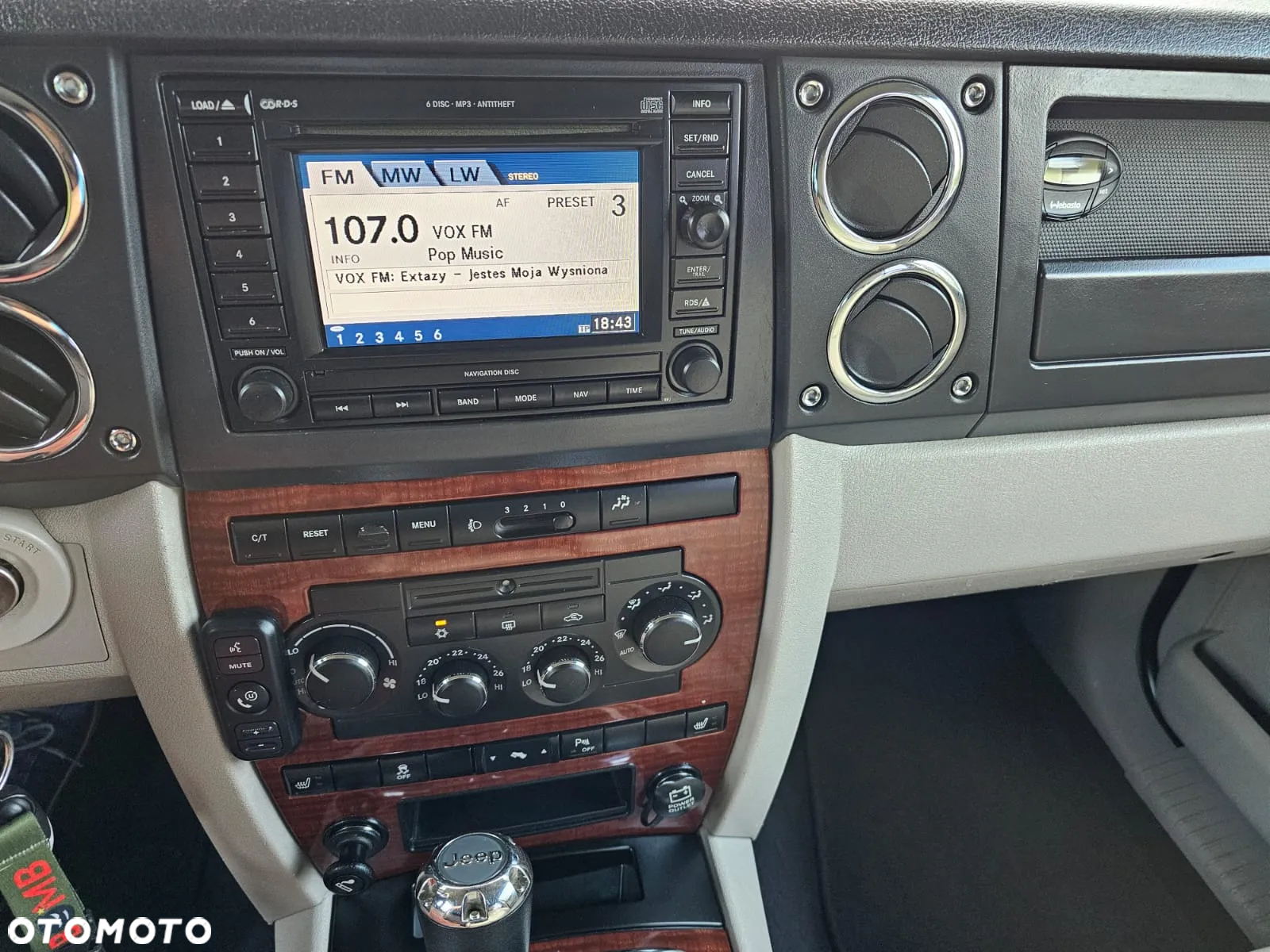 Jeep Commander 3.0 CRD Limited - 13