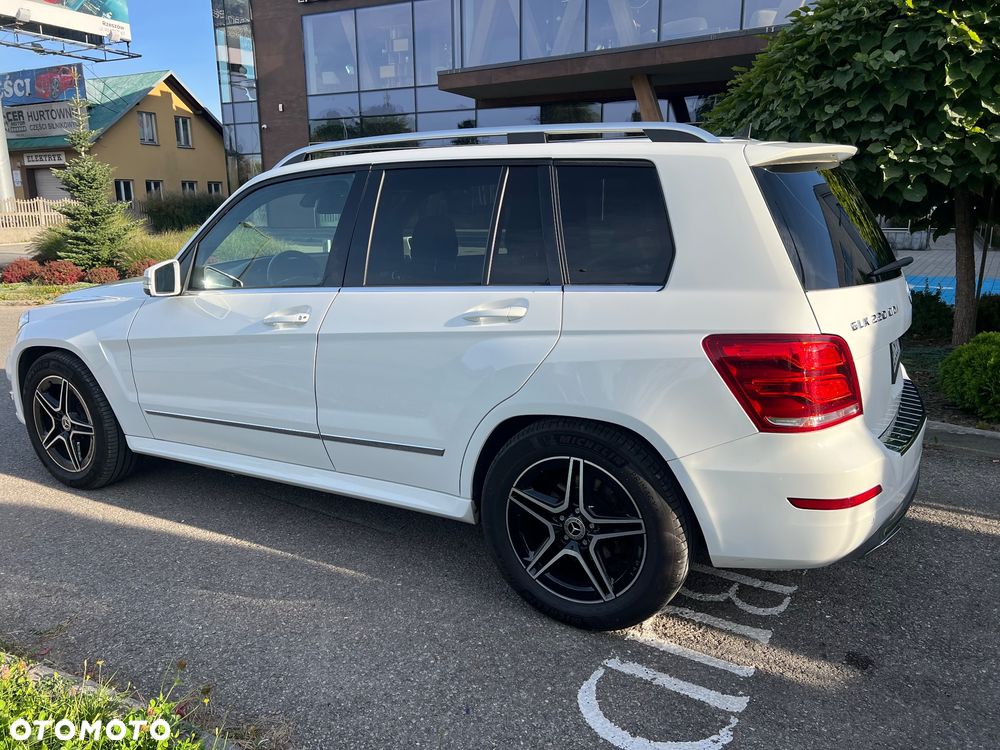 Mercedes-Benz GLK 220 CDI 4Matic (BlueEFFICIENCY) 7G-TRONIC - 4