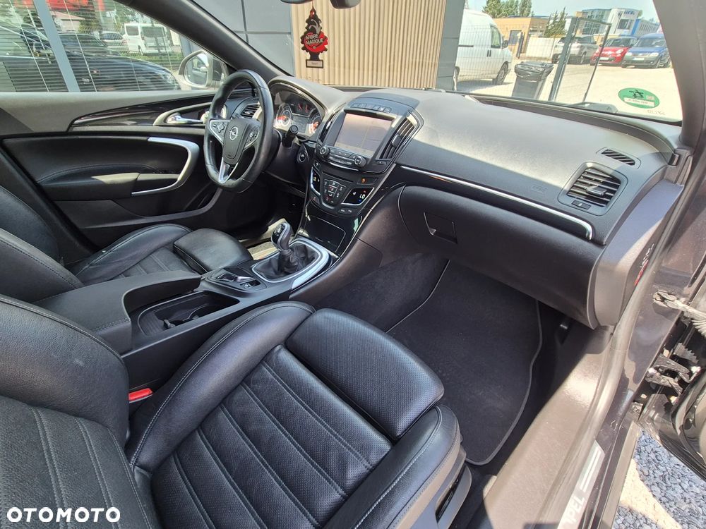 Opel Insignia 1.4 T Cosmo S&S - 34