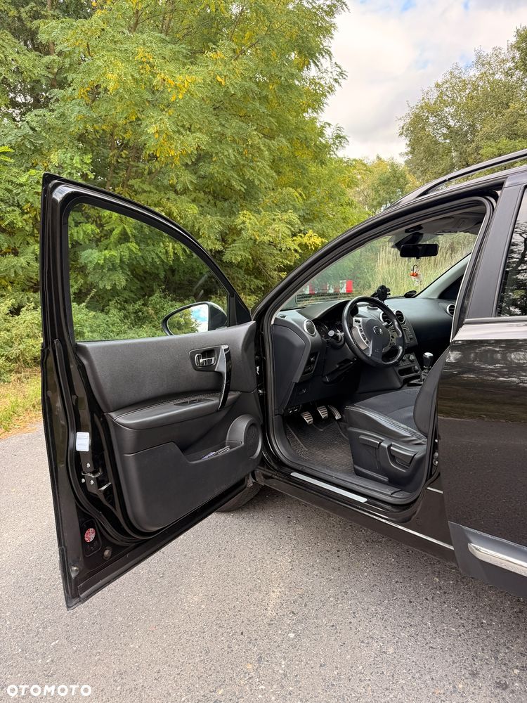 Nissan Qashqai+2 - 11