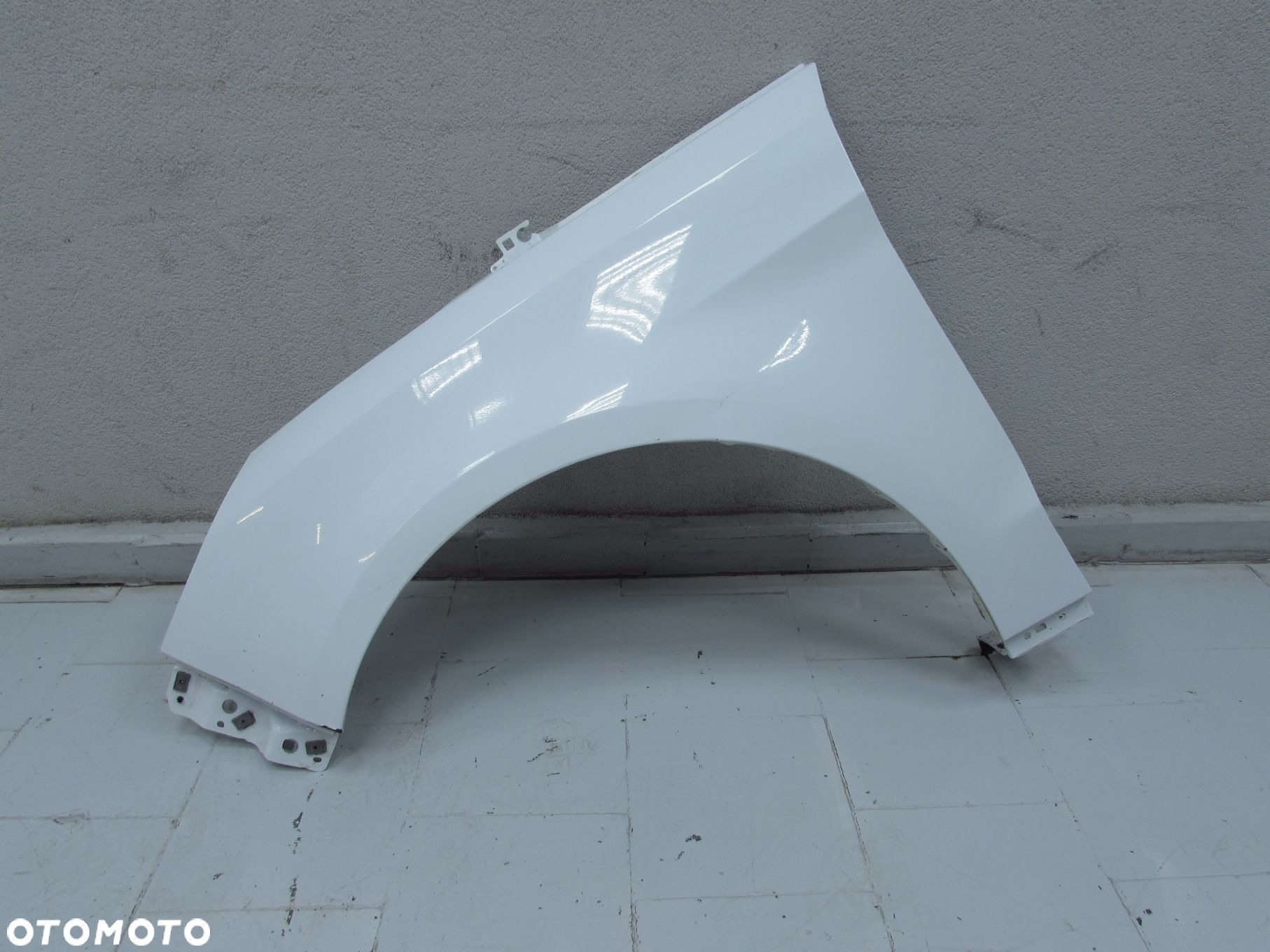 FORD GALAXY MK4 15-19 BLOTNIK PRZOD LEWY FROZEN WHITE H7 - 1