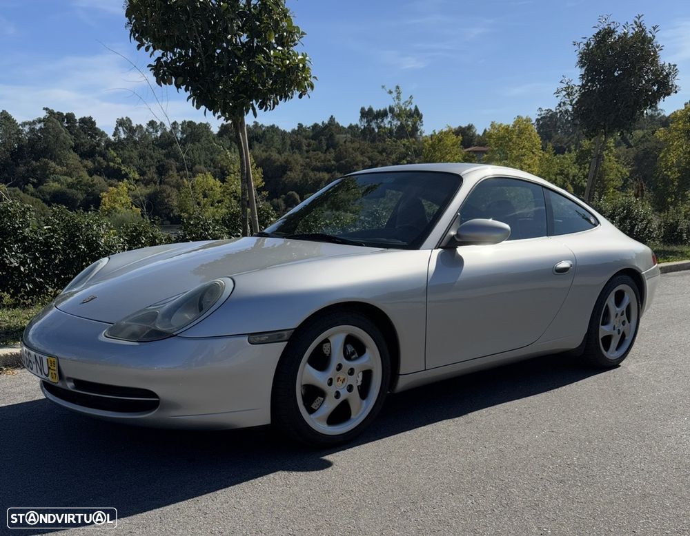 Porsche 911 (996) - 1