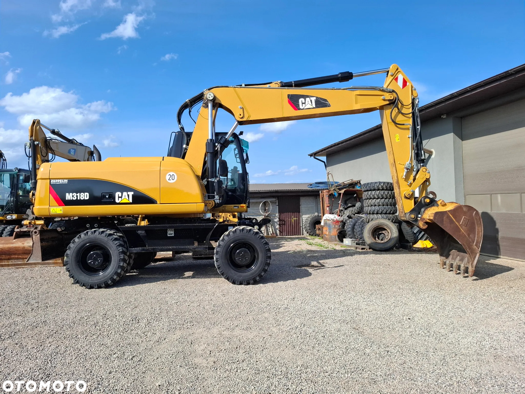 Caterpillar CAT M 318 D - 9