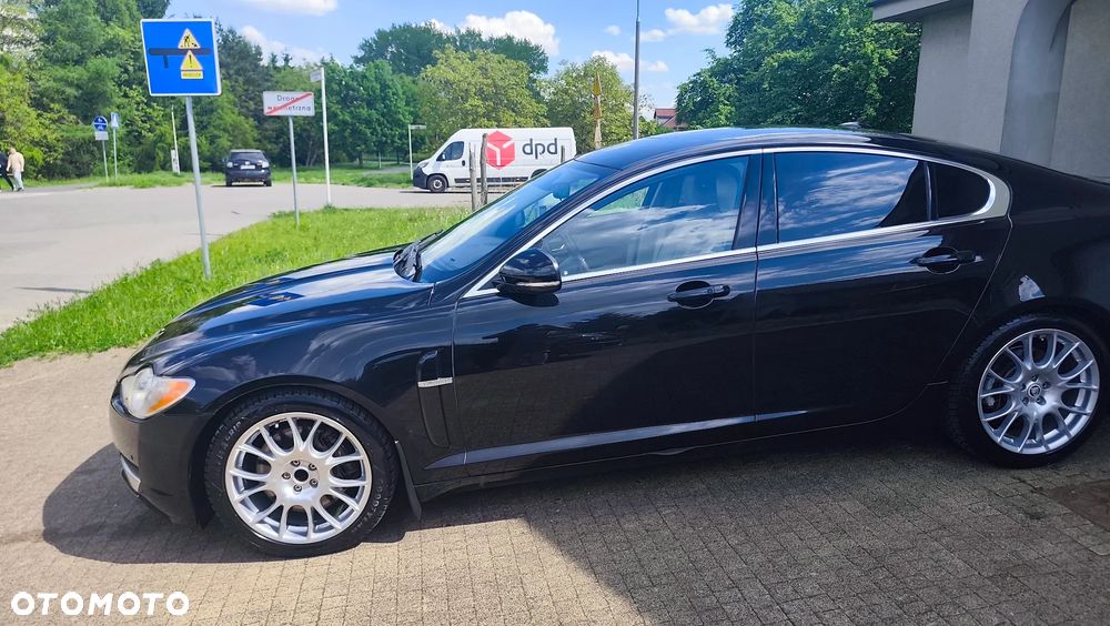 Jaguar XF 3.0 V6 - 16