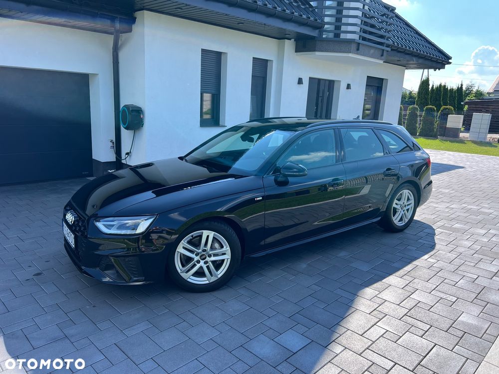 Audi A4 Avant 40 TDI quattro S tronic S line - 12