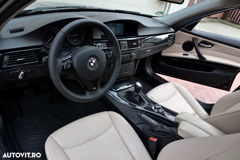 BMW Seria 3 320d - 13