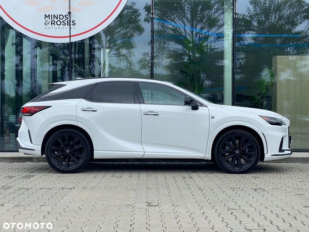 Lexus RX - 4