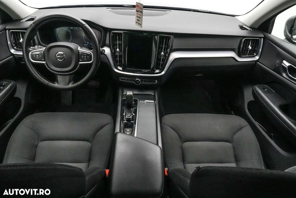 Volvo V60 B3 MHEV AT Core - 7