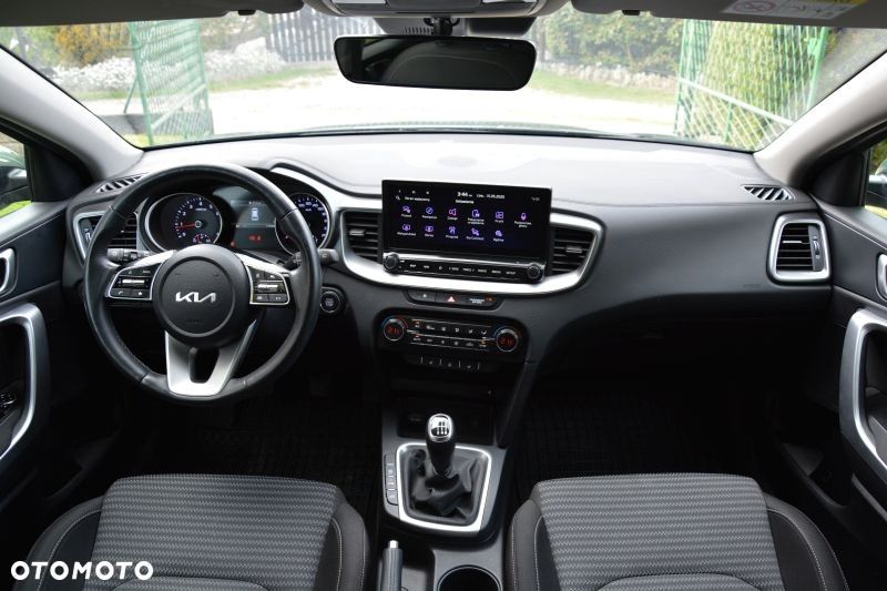 Kia Ceed 1.5 T-GDI L - 17