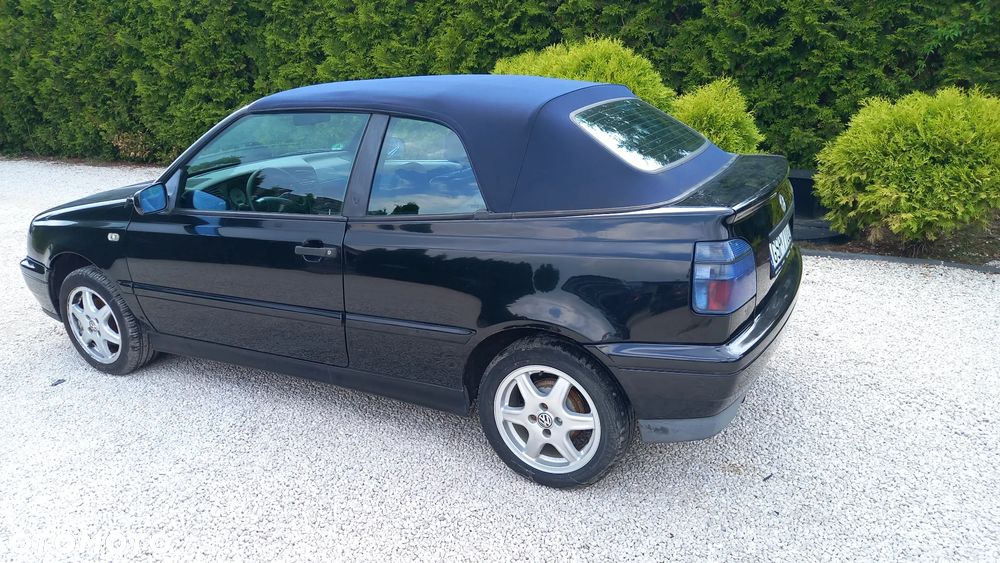 Volkswagen Vento - 3