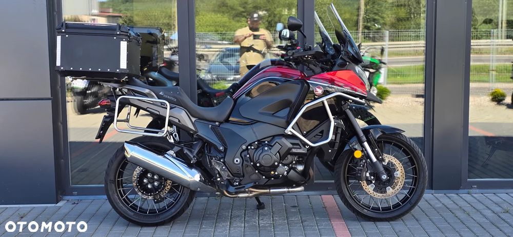 Honda VFR - 2