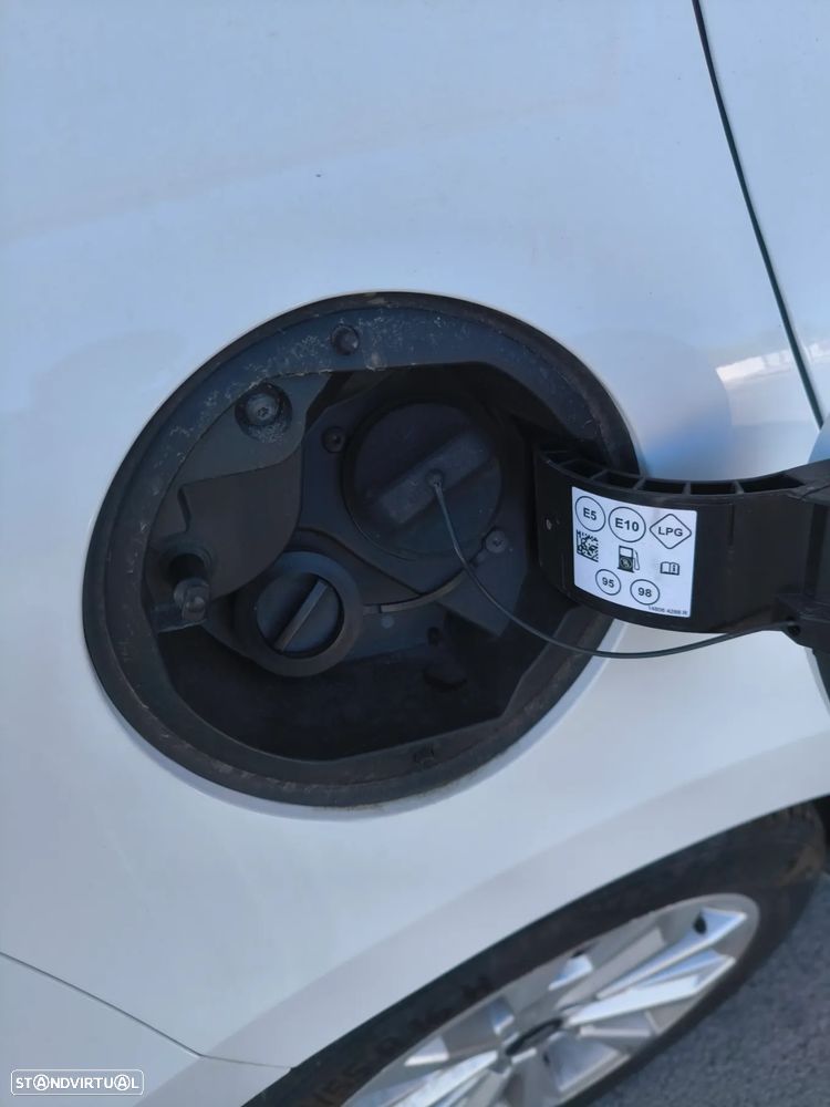 Renault Clio 1.0 TCe Evolution Bi-Fuel - 7