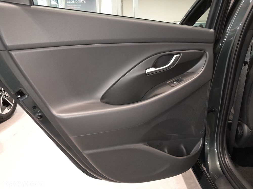 Hyundai i30 1.5 T-GDI 48V Smart DCT - 33