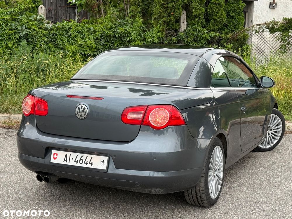Volkswagen Eos 2.0 Turbo FSI - 18
