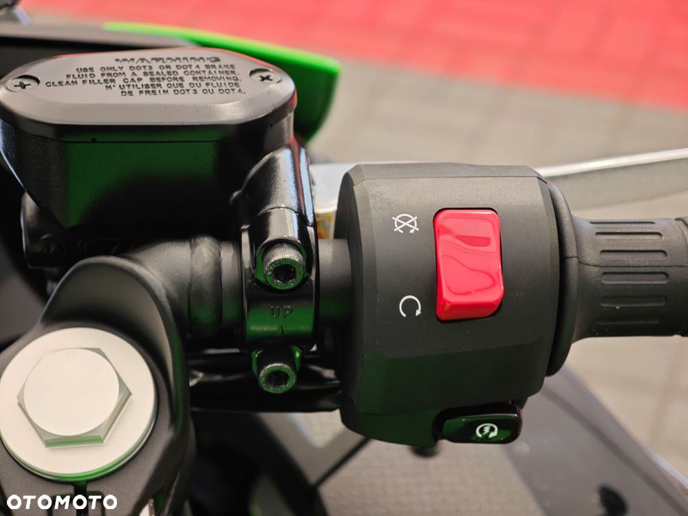 Kawasaki Ninja 500 - 10