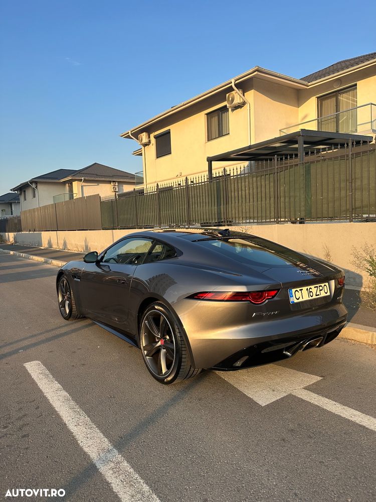 Jaguar F-Type - 17
