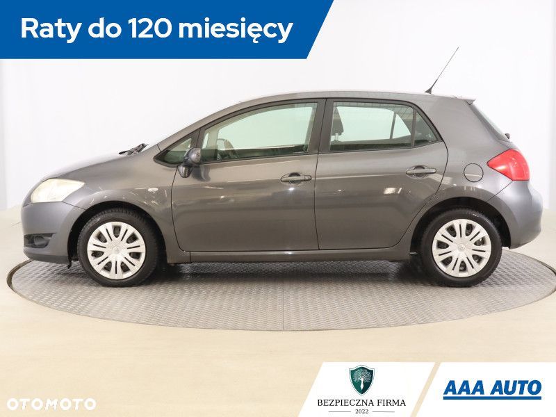 Toyota Auris - 4