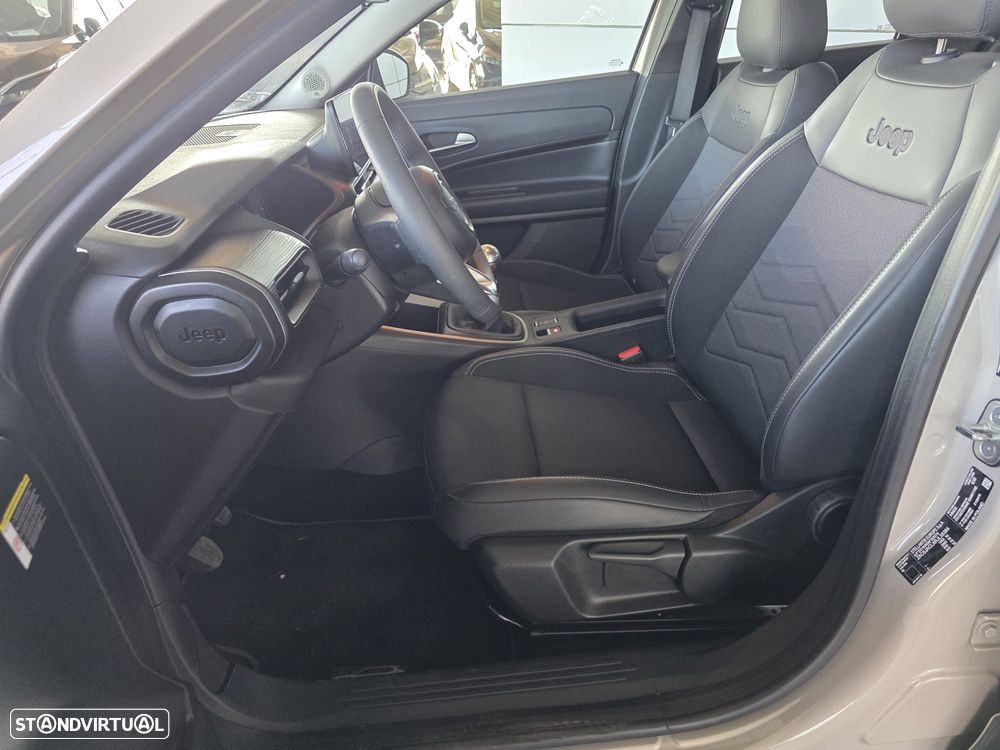 Jeep Avenger 1.2 GSE T3 Altitude - 11