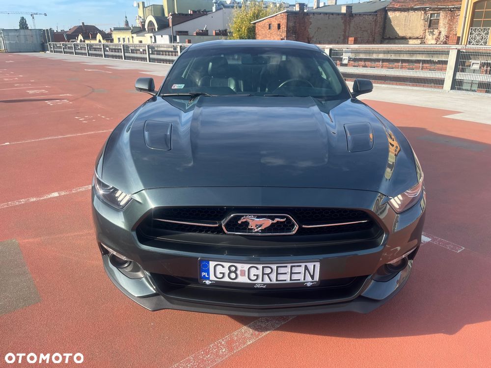 Ford Mustang 5.0 V8 GT - 11