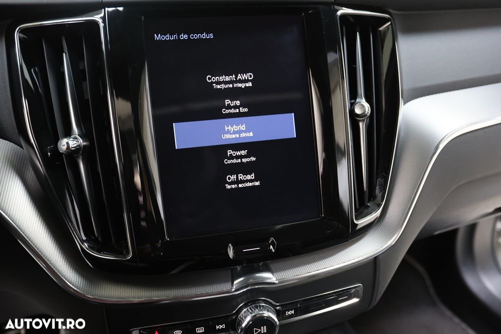 Volvo XC 60 Recharge T8 Twin Engine eAWD Inscription - 19