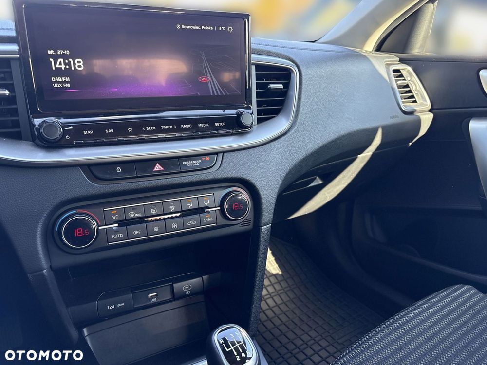 Kia Ceed - 20